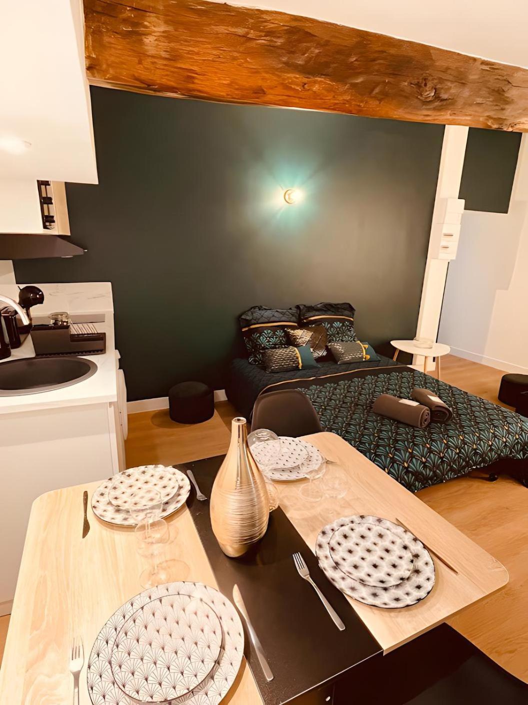 Le Gatsby Niortais - Home Homy Zewnętrze zdjęcie